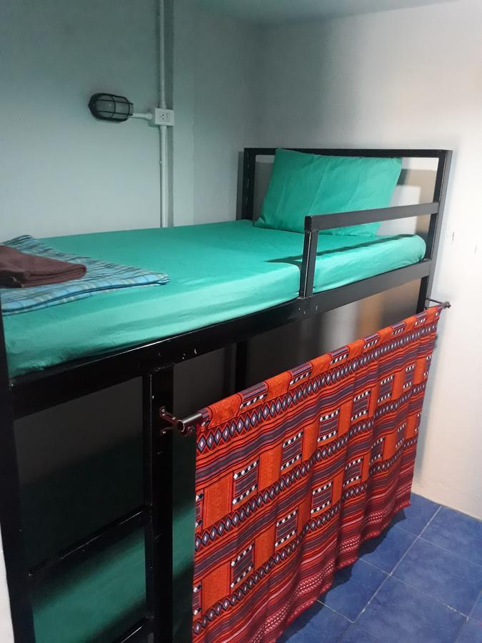 Cody Guesthouse Τσιάνγκ Μάι Εξωτερικό φωτογραφία