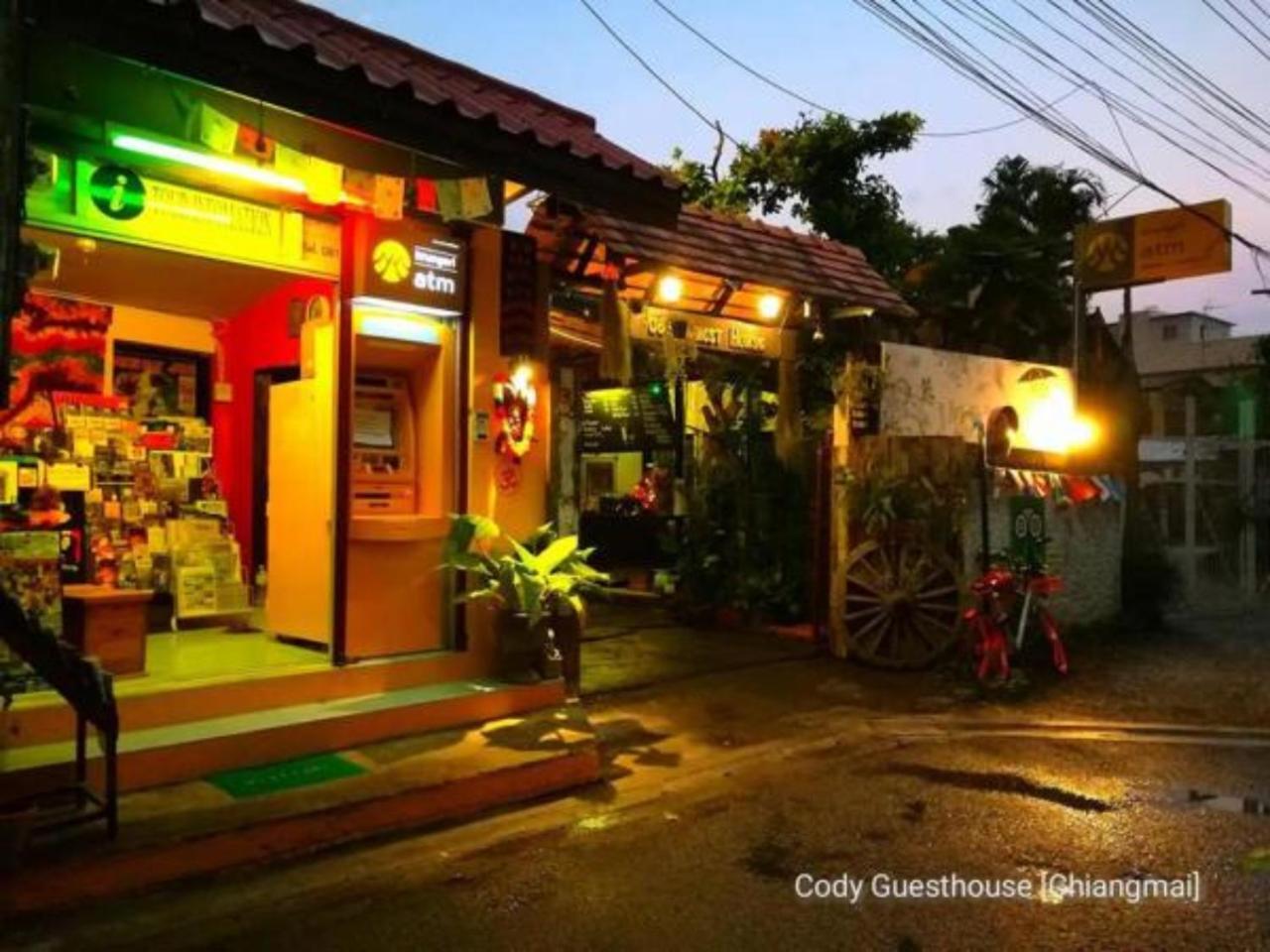 Cody Guesthouse Τσιάνγκ Μάι Εξωτερικό φωτογραφία