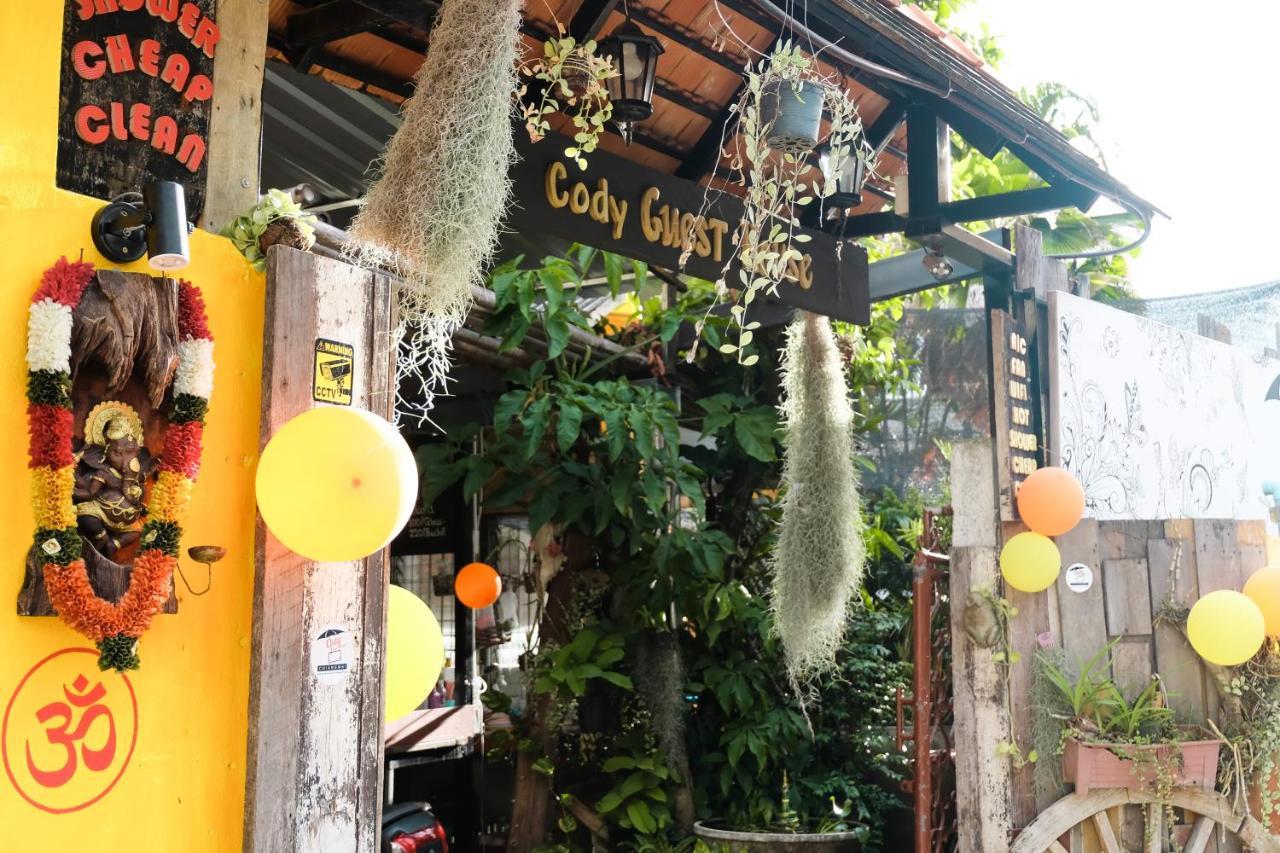Cody Guesthouse Τσιάνγκ Μάι Εξωτερικό φωτογραφία